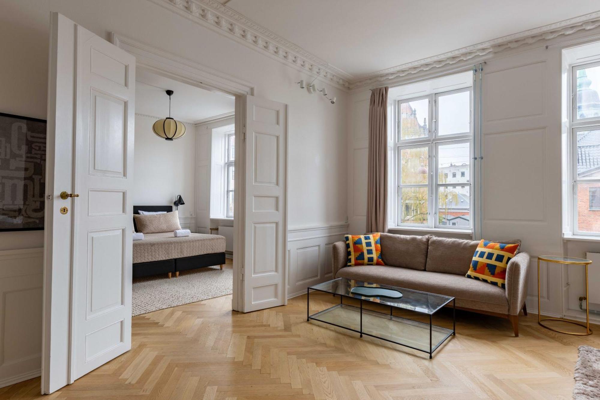 Rare 4Br Apartment W Unique Details In Cph City Copenhaga Exterior foto