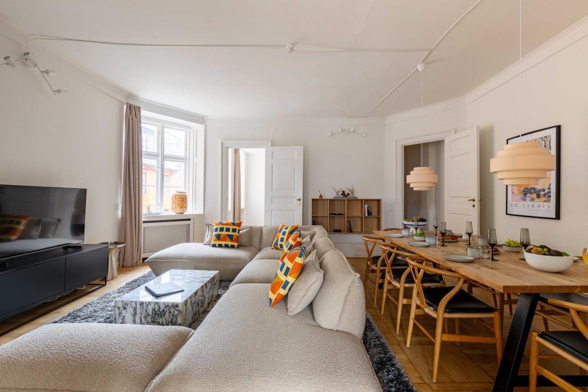 Rare 4Br Apartment W Unique Details In Cph City Copenhaga Exterior foto