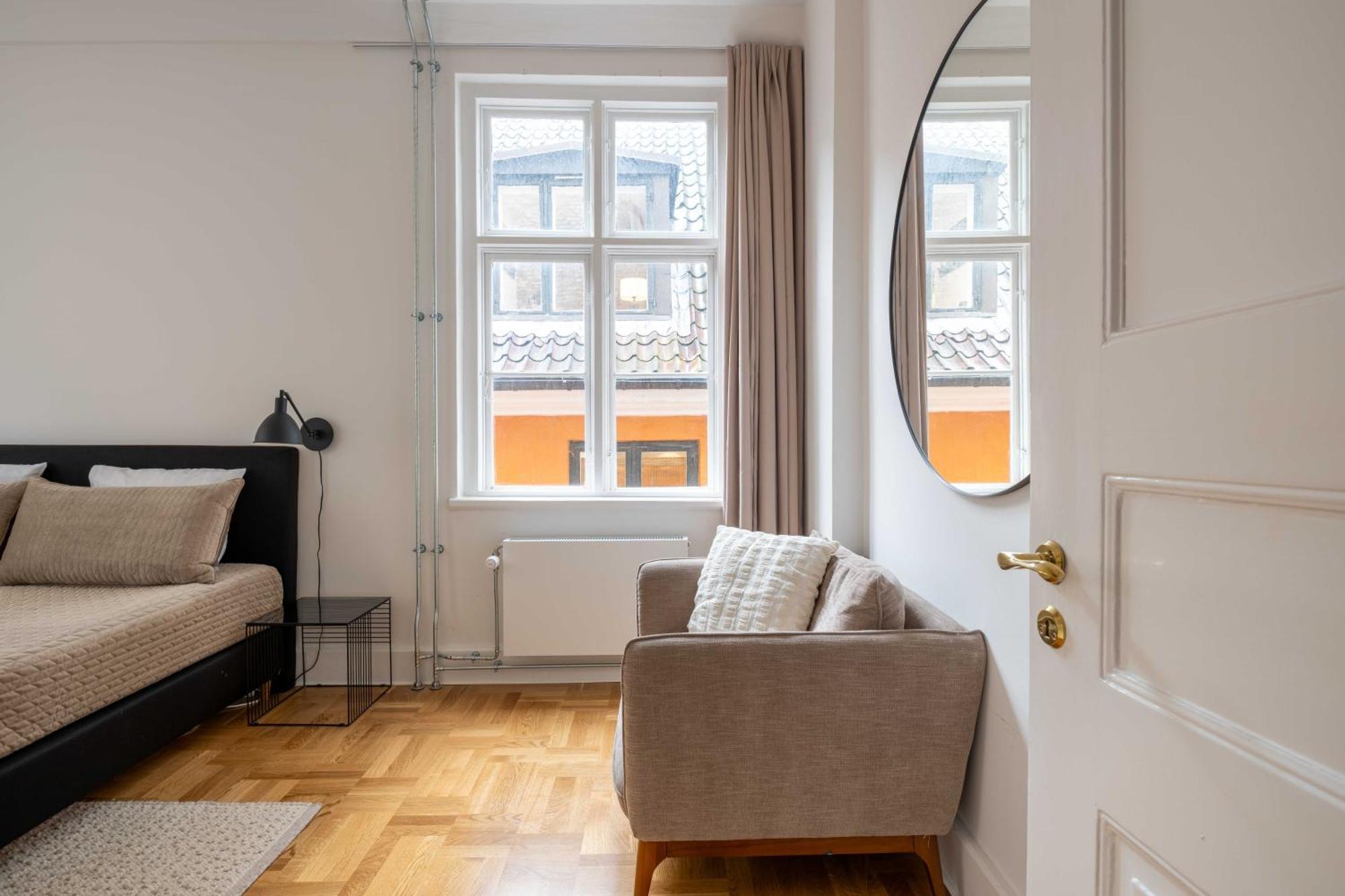 Rare 4Br Apartment W Unique Details In Cph City Copenhaga Exterior foto