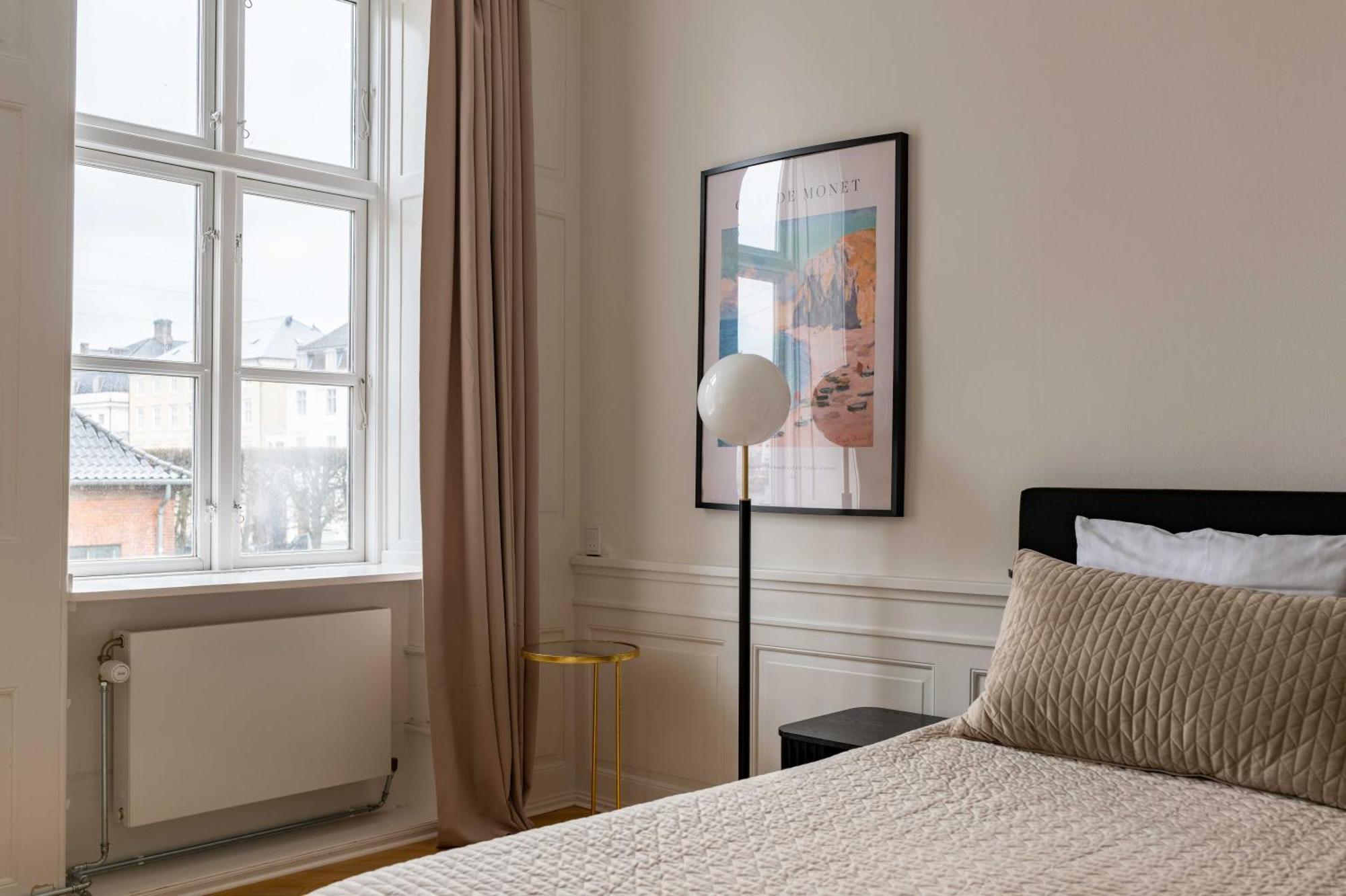 Rare 4Br Apartment W Unique Details In Cph City Copenhaga Exterior foto