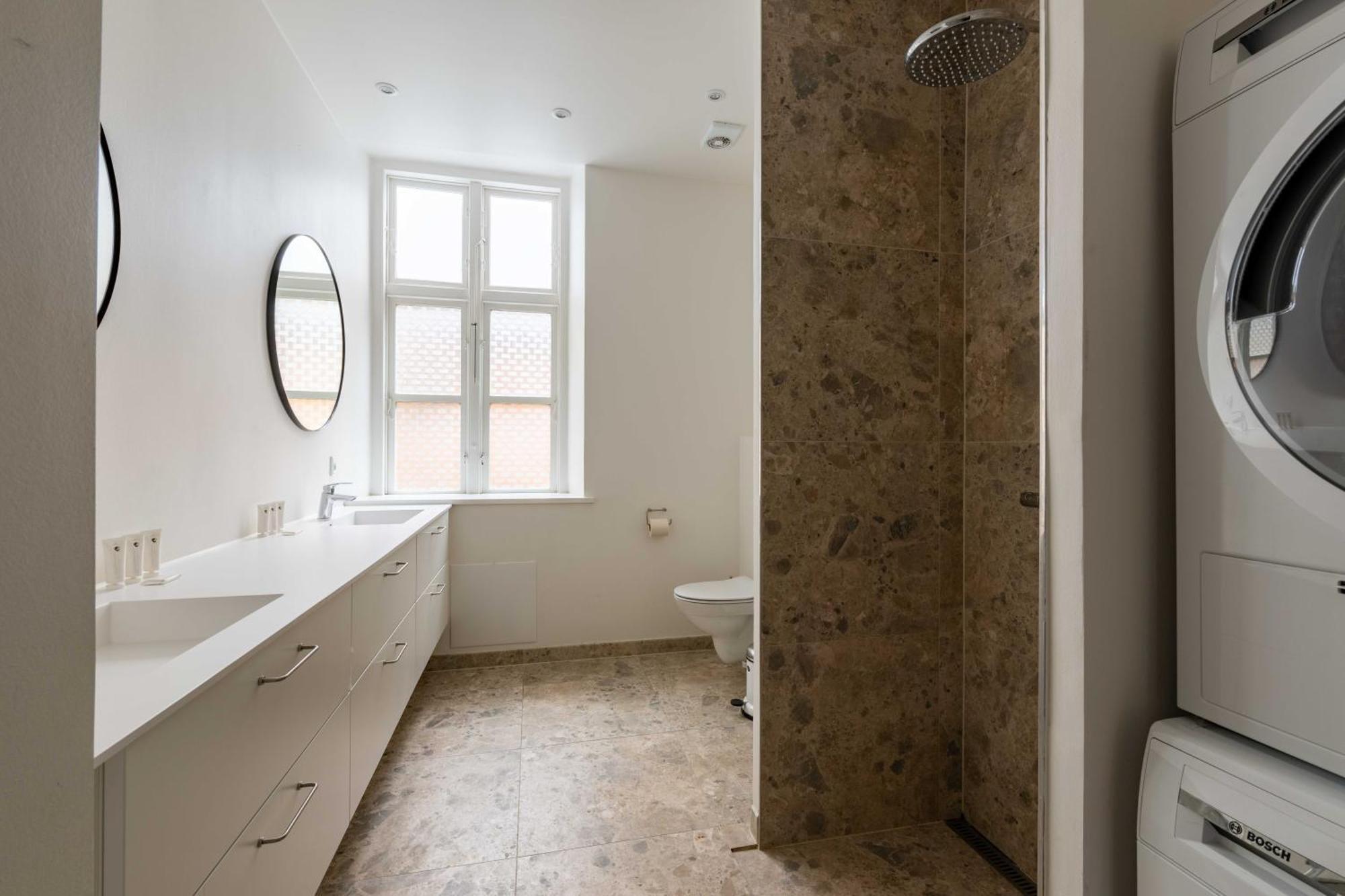 Rare 4Br Apartment W Unique Details In Cph City Copenhaga Exterior foto