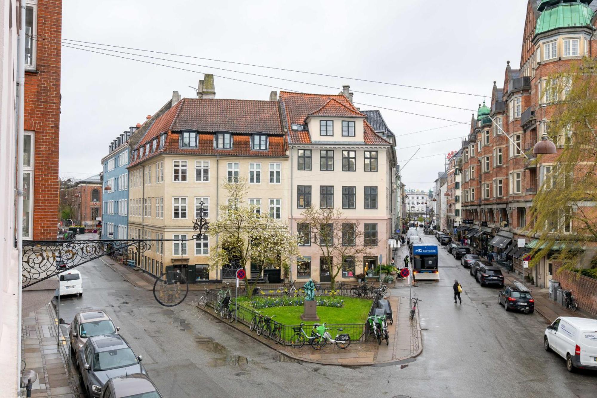 Rare 4Br Apartment W Unique Details In Cph City Copenhaga Exterior foto